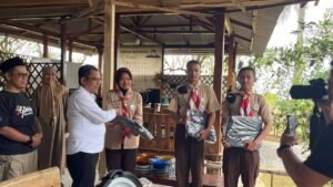 Pemberian Bantuan Sembako, Alat tulis dan Tas Sekolah dari UPZ Provinsi Jawa Tengah